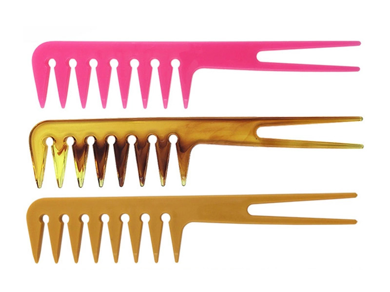 Wholesale Salon Use Amber Color Plastic Tortoise Hair Styling Tool with Tail